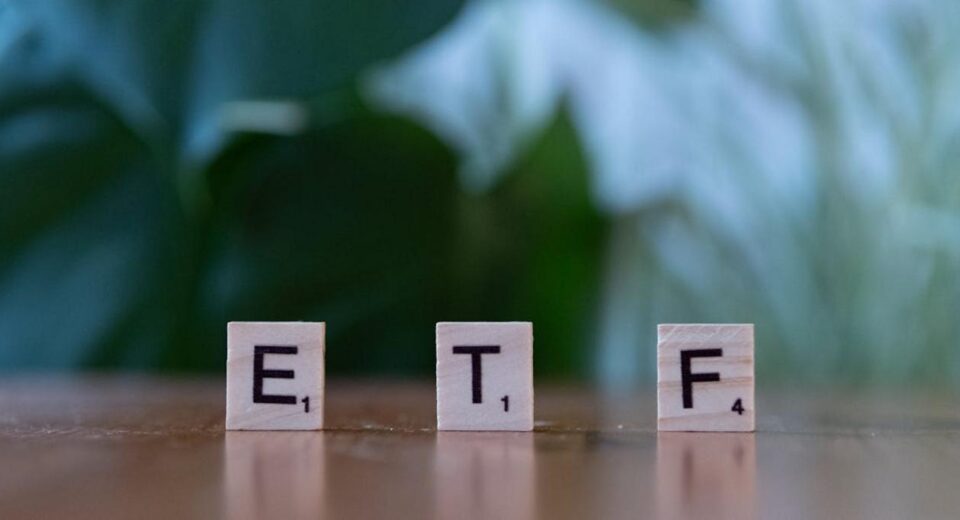 Najlepsze fundusze ETF na akcje amerykańskie: Ranking i Opinie