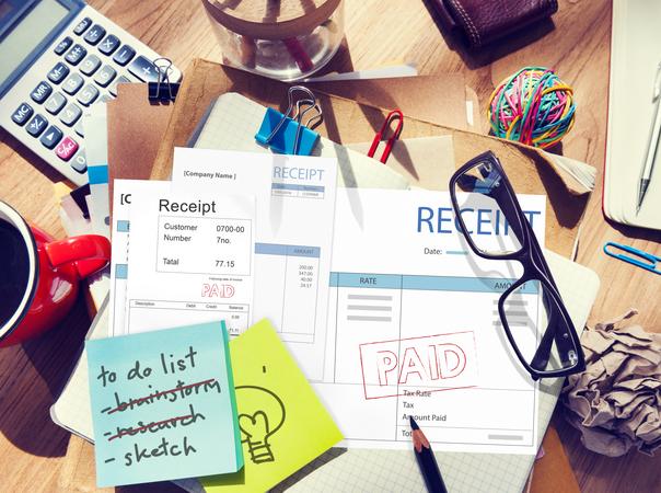 Faktura od vatowca dla nievatowca: zasady i korzyści rozliczeń